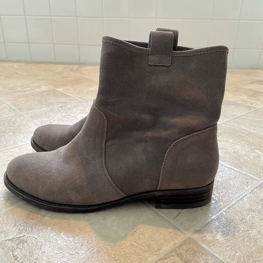 Sole Society suede booties size 7 GREAT condition!!!